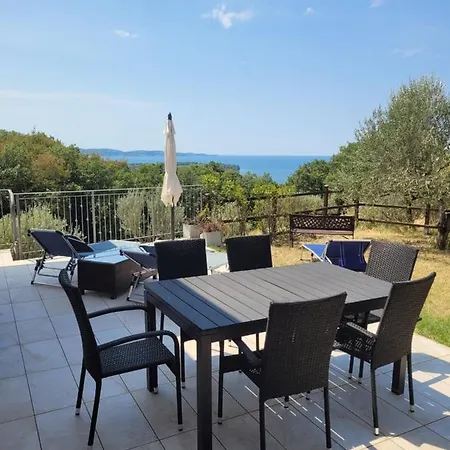 House Piccola California Sea View 4*