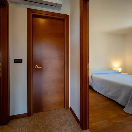 House Piccola California Sea View 4*