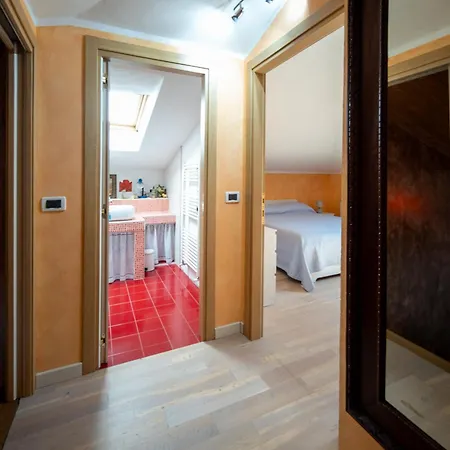 House Piccola California Sea View לינה וארוחת בוקר 4*